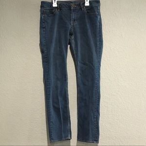 Women’s curvy jeans